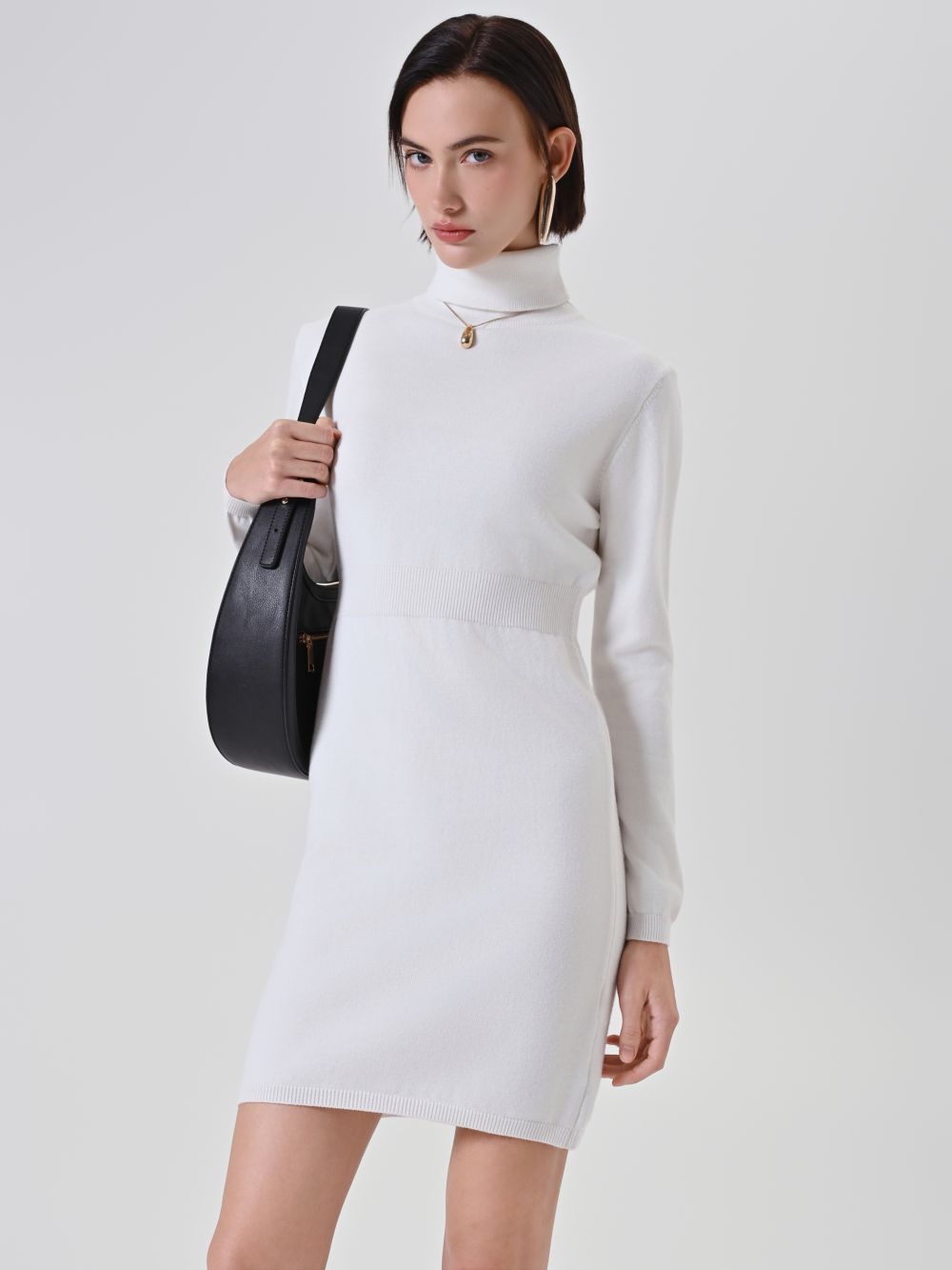 Robe fourreau en maille crème