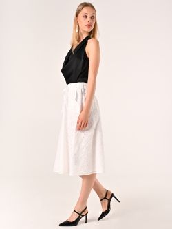 Pumps aus Lackleder in Schwarz in_i7