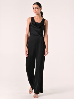 Mono negro con joya in_i7