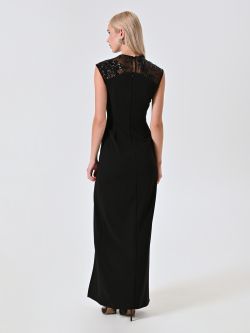 Vestido negro con cuerpo de lentejuelas det_3