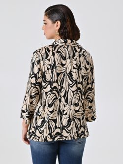 Curvy Black & White Floral Blouse det_3