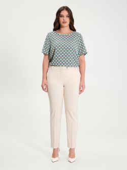 Curvy Beige Trousers with Smock Stitching det_1