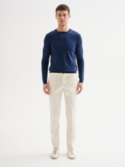 Jersey básico en crepé de algodón con cuello redondo; colección QB24 for men det_1