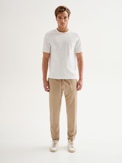 Men’s White Crewneck Pique T-shirt QB24 det_1