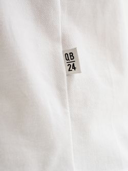 Men’s White Crewneck Pique T-shirt QB24 in_i6