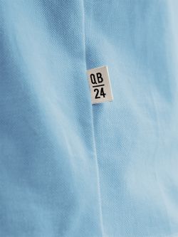 Men’s Light Blue Crewneck Pique T-shirt QB24 in_i6