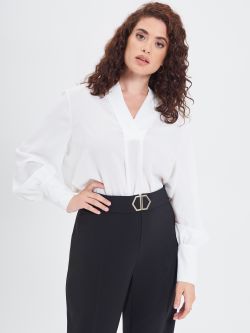 Curvy White Blouse sp_e1