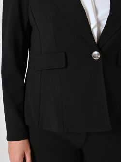 Curvy-Jacke mit einem Knopf in Schwarz in_i5