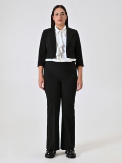 Kurze Curvy-Jacke in Schwarz det_1