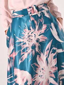 Floral Print Skirt in_i5