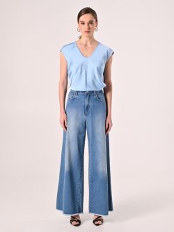 Bluse aus Satin in Hellblau det_1
