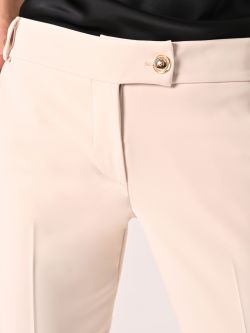 Hose aus technischem Gewebe in hellem Beige in_i5