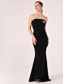 Langes Kleid in Schwarz in_i7