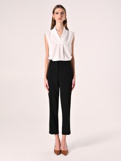 White Blouse with Fold-Over Neck det_1