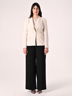 Curvy-Jacke in Weiß det_1