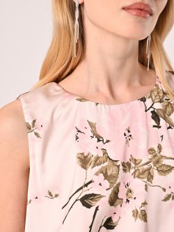 Floral-Print Midi Dress in_i5