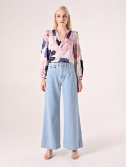 Bluse mit Blumenmuster det_1