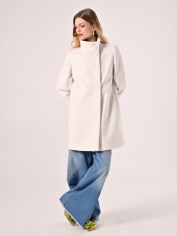 White Coat with Stand-Up Collar in_i7