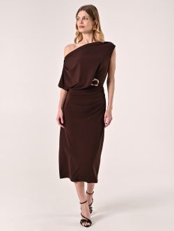 Robe marron à boucle dorée in_i7