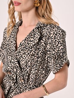Kurzes Kleid mit Animal-Print in_i5