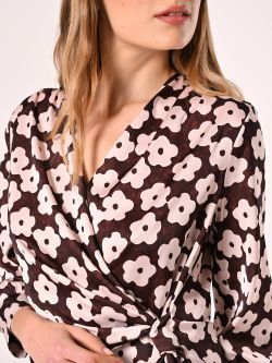 Bluse mit Blumenmuster in Rosa & Schokolade in_i5