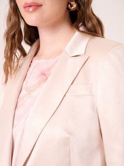 Curvy-Jacke aus strukturiertem Satin in Beige in_i5