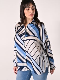 Camisa curvy con rayas celestes in_i7