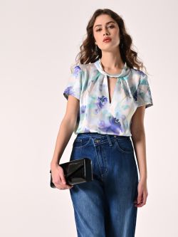 Bluse aus Satin mit Blumenmuster sp_e1