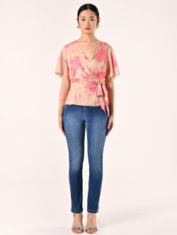 Blusa con estampado abstracto beige oscuro y rosa camelia det_1