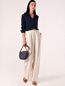 Weiße Hose mit blauen Streifen sp_e1
