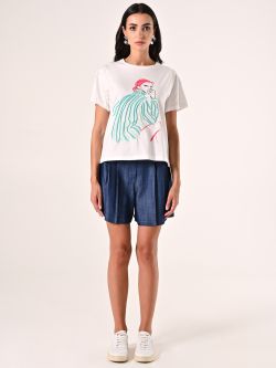 T-Shirt Ricamo in Rilievo det_1