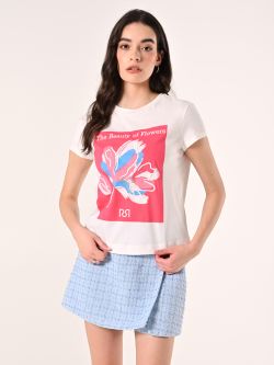 Bedrucktes T-Shirt mit erhabener Stickerei in_i7