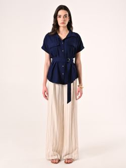 Bluse in Blau mit geprägter Optik det_1