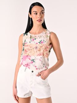 Top mit Blumenmuster in_i7