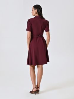 Kleid mit Reißverschluss und Kragen det_3