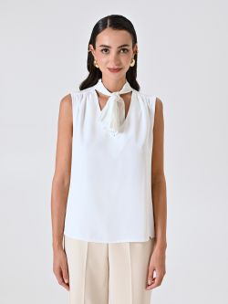 White Top with Bow det_2