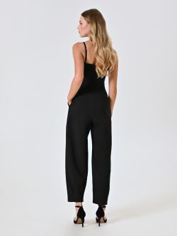Mono negro carrot-fit det_3