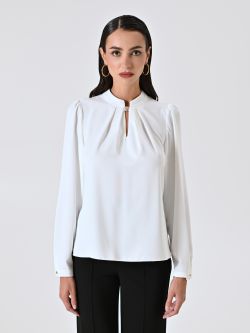 Blouse with Jewel Detail det_2