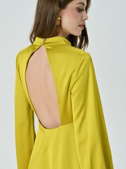 Vestido corto con espalda descubierta in_i5