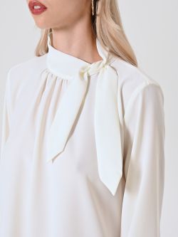 Blusa Bianca con Fiocco in_i5