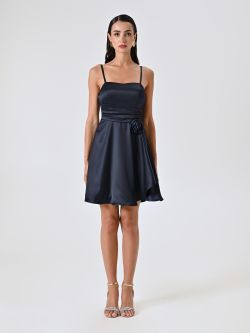 Kleid mit Tellerrock in Blau det_1