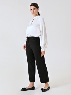 Black Trousers with Patch Pockets in_i7