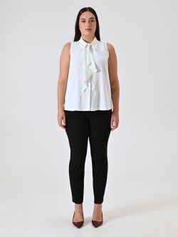 Top curvy blanco con volantes det_1