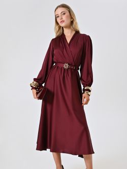 Robe bordeaux en satin sp_e1