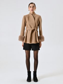 Cappotto Corto Cammello con Inserti effetto Pelliccia det_1