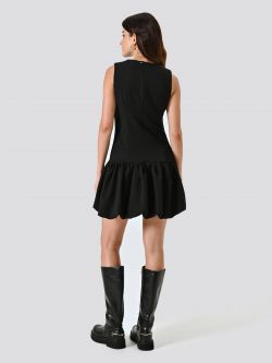 Black Flouncy Dress det_3