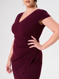 Vestido de tubo curvy en neopreno crepé burdeos in_i5