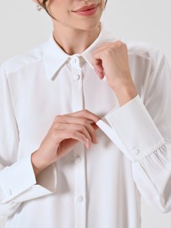 White Shirt with Covered Buttons in_i5