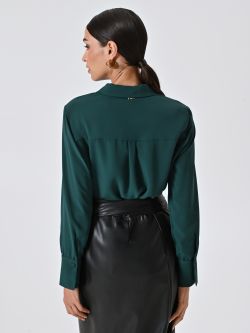 Camicia Verde con Bottoncini Ricoperti det_3