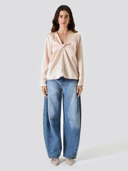 Beige Blouse with Knot det_1